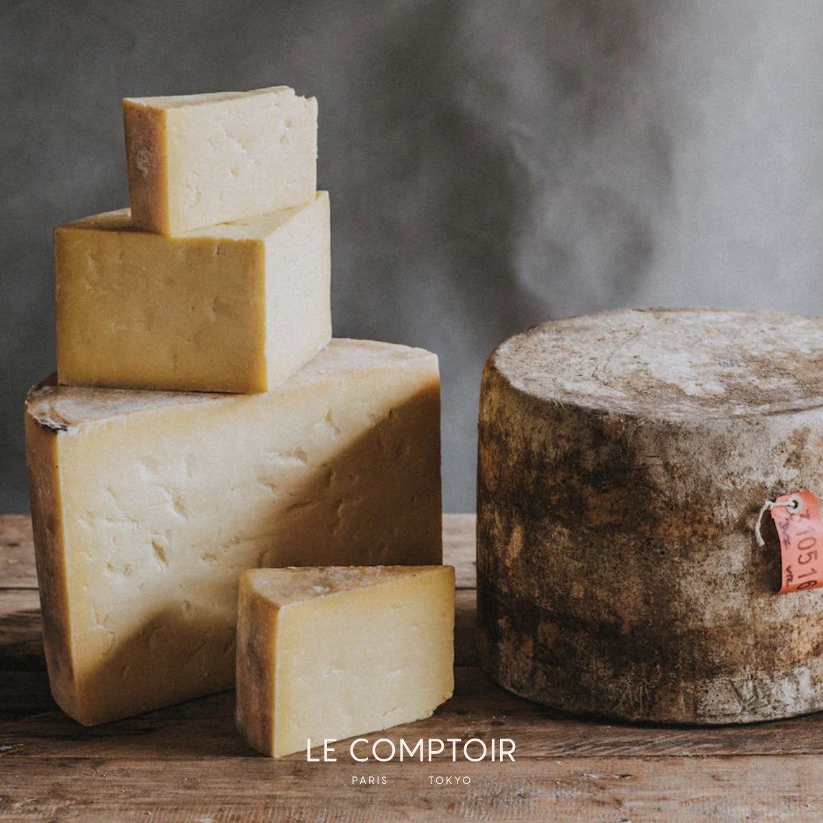 クイックス・ヴィンテージ・チェダー • Quicke's Vintage Cheddar